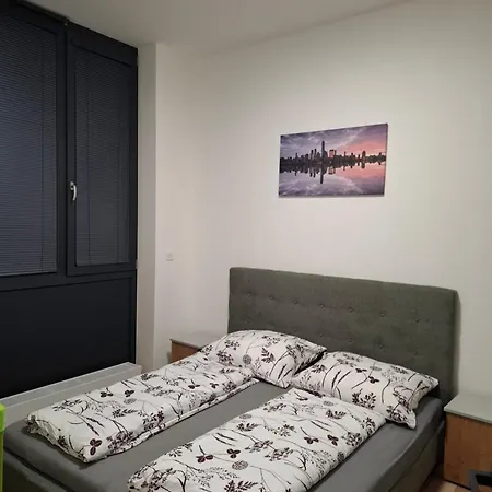 Apartament V Point M