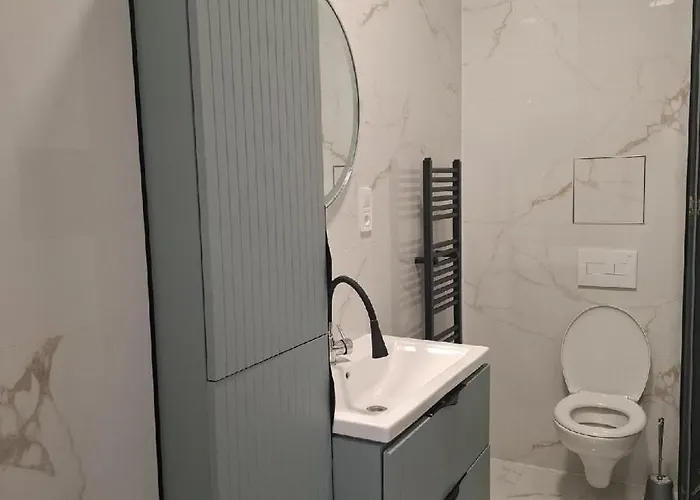 V Point M Apartment